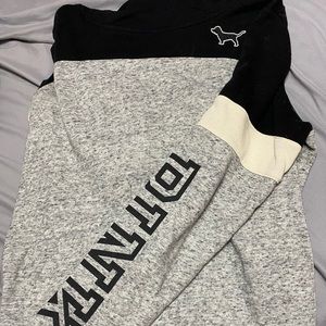 PINK Sweatshirt